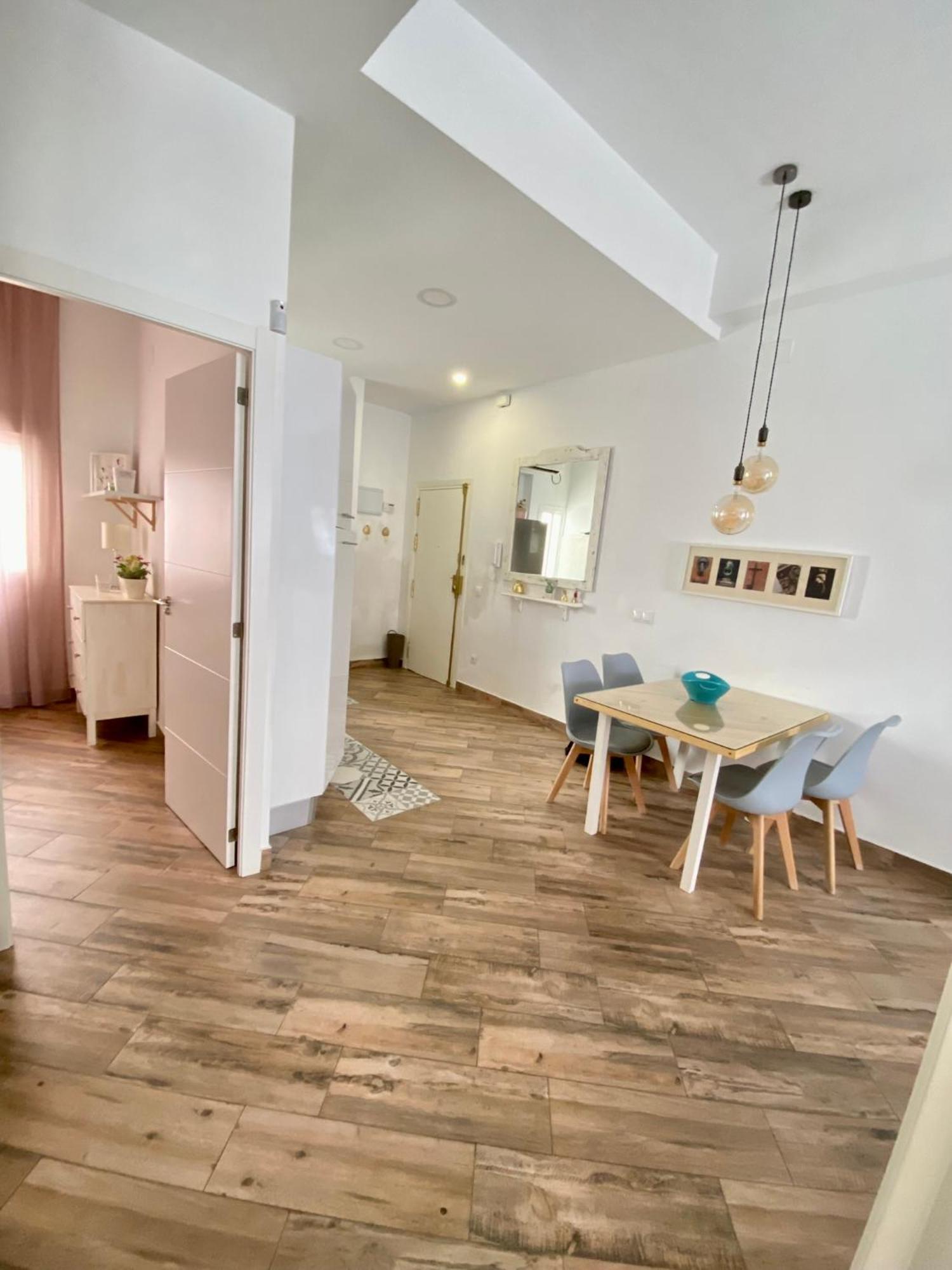 Apartamento 4Pax En Pleno Centro Alfalfa Sevilla Kültér fotó